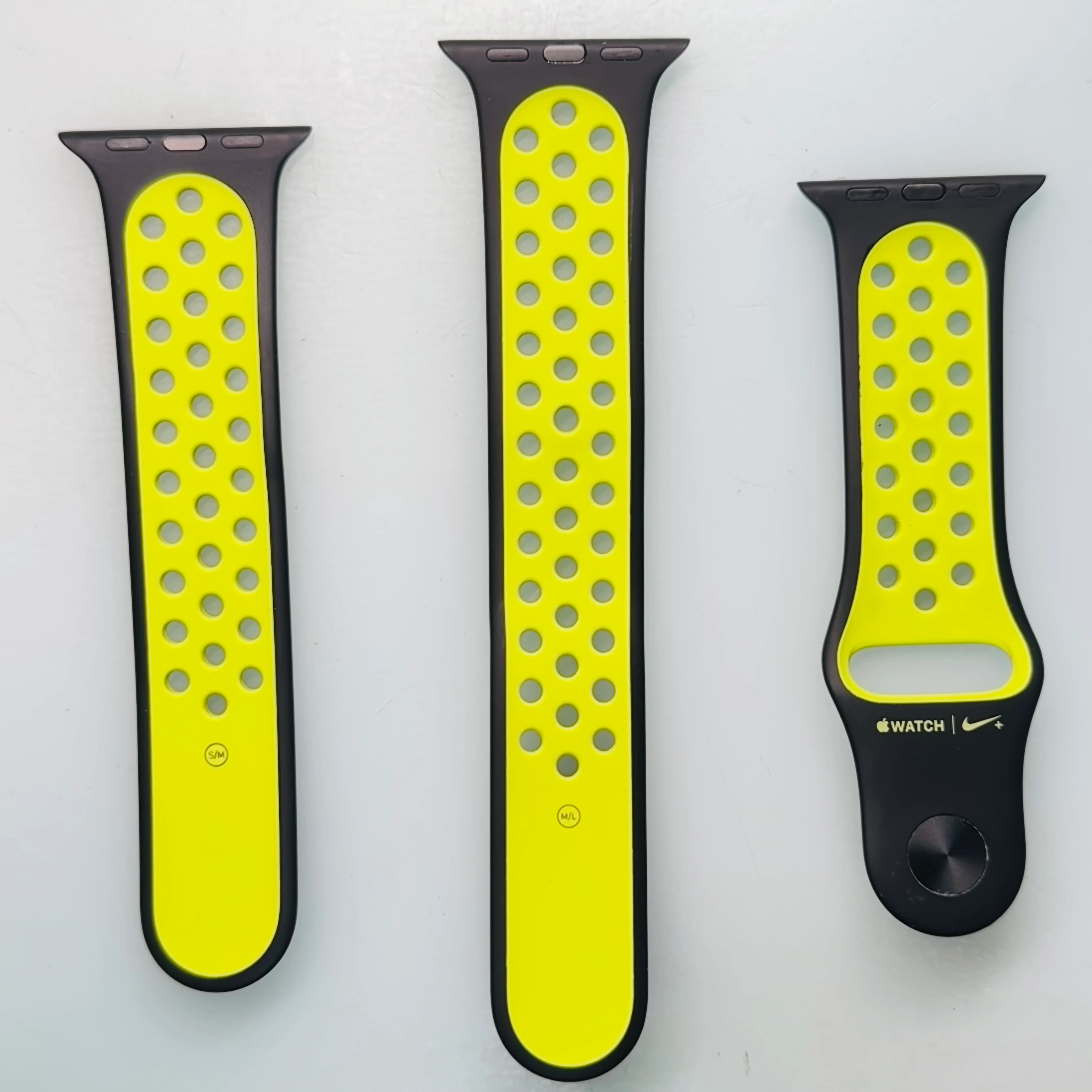 Apple 40mm Nike Sport Band – Black/Lime Blast – S/M & M/L Sizes for Apple Watch - Image 2