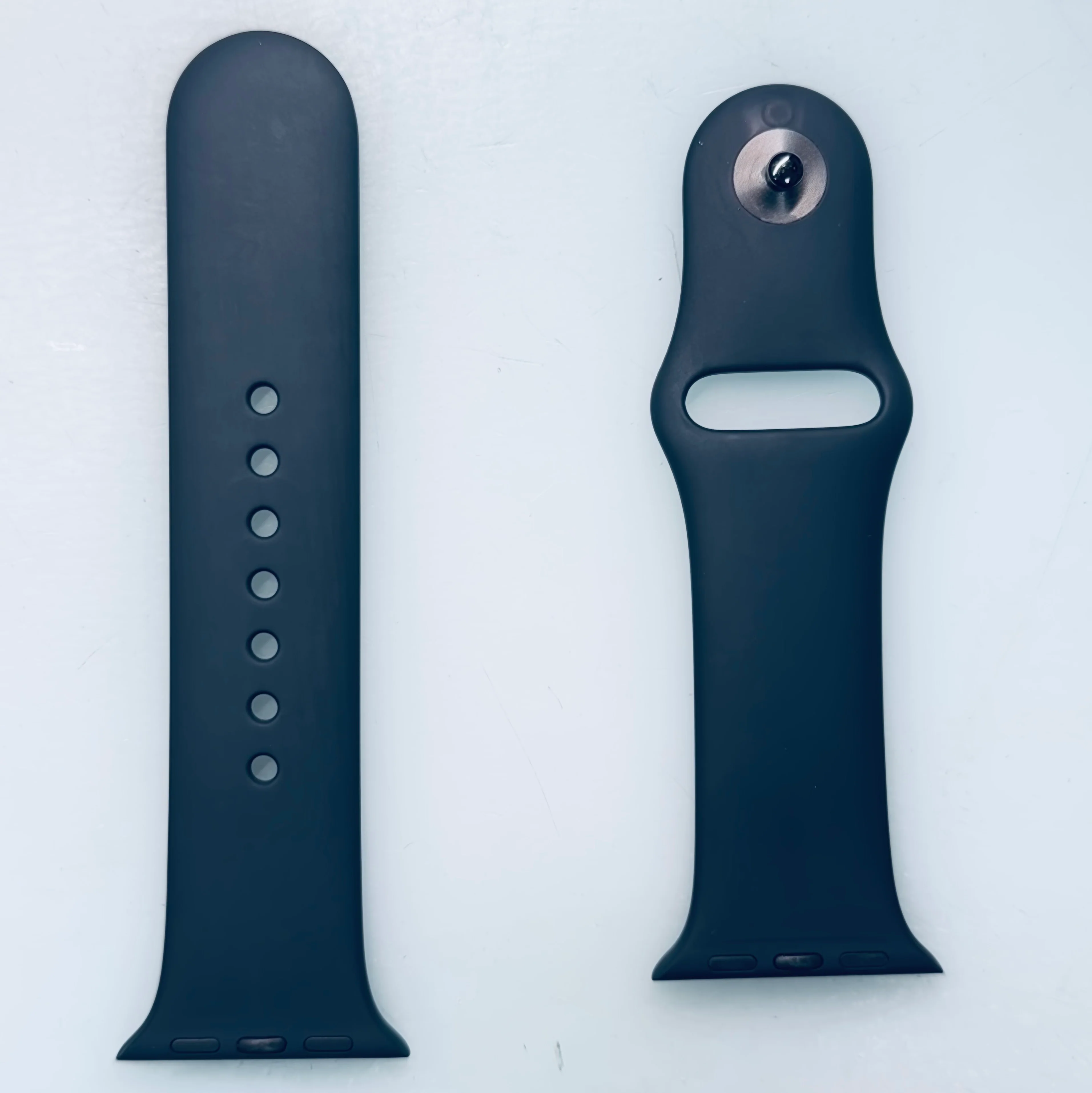 Apple 41mm Sport Band – Black – S/M Size for Apple Watch - Image 2