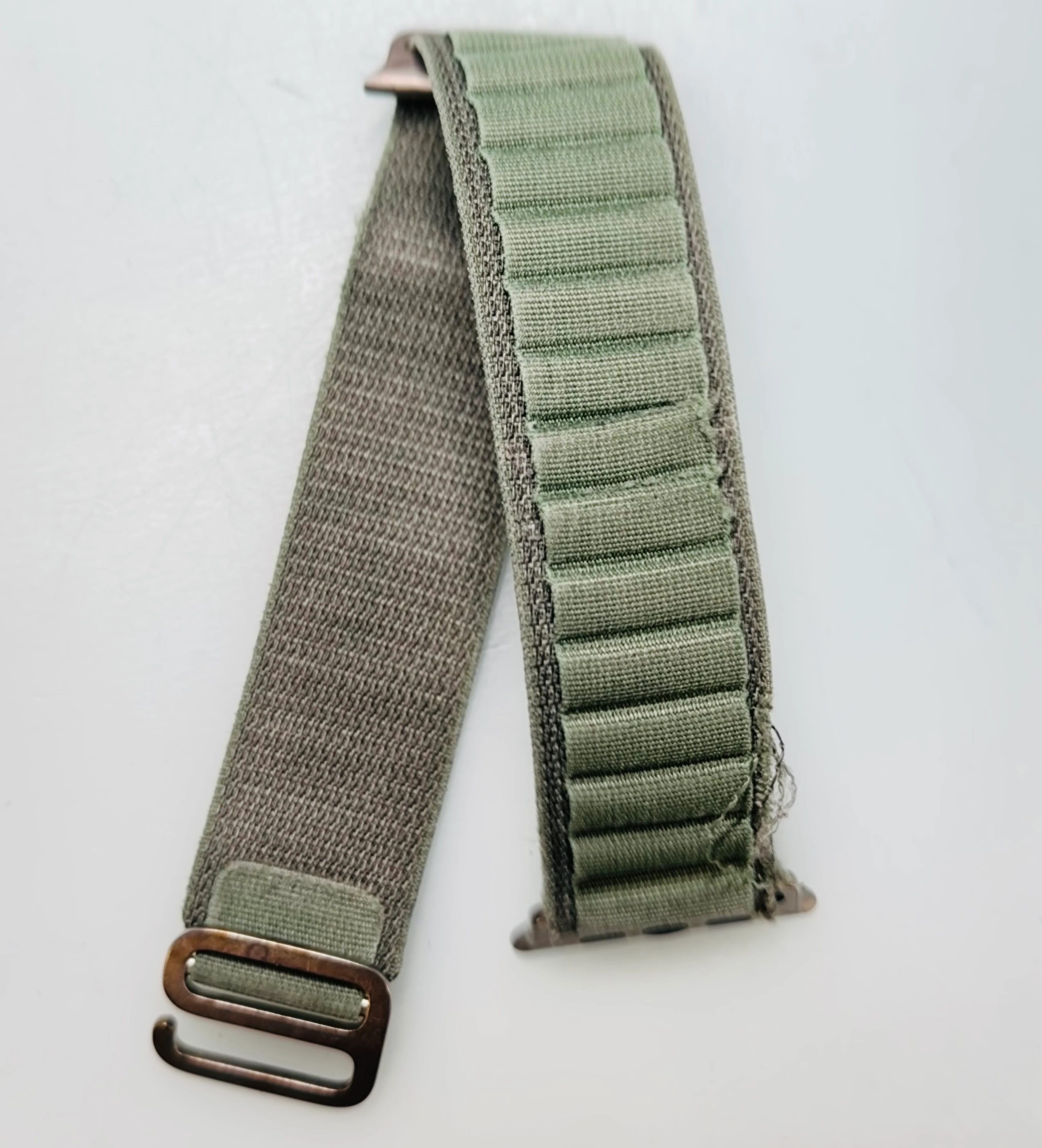 Apple 49mm Green Alpine Loop Watch Band - Medium - Natural Titanium (Poor Condition) - Image 2