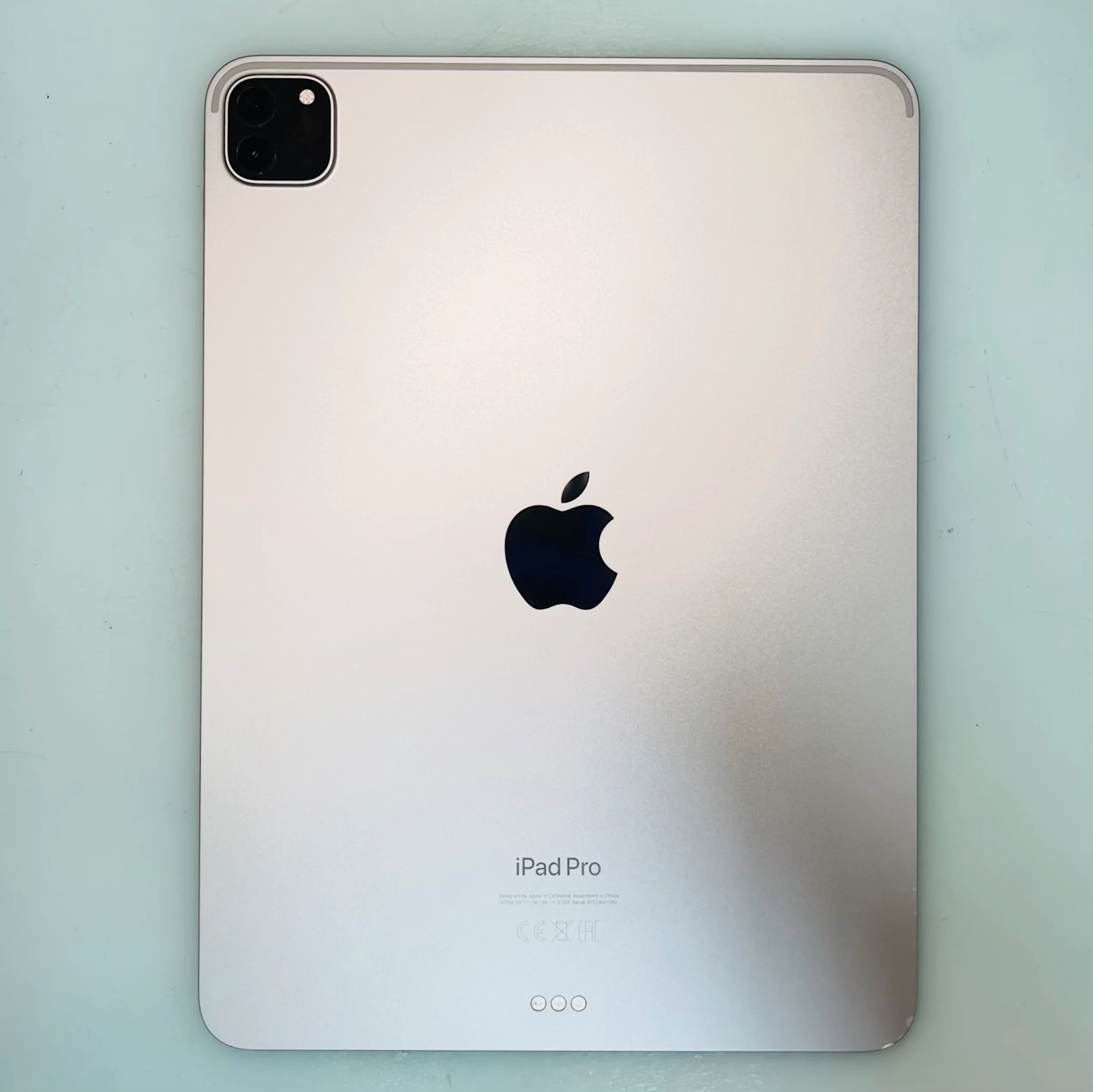 Apple iPad Pro 11" 4th Gen 128GB Silver Wi-Fi (READ DESCRIPTION) REF#78615 - Image 2
