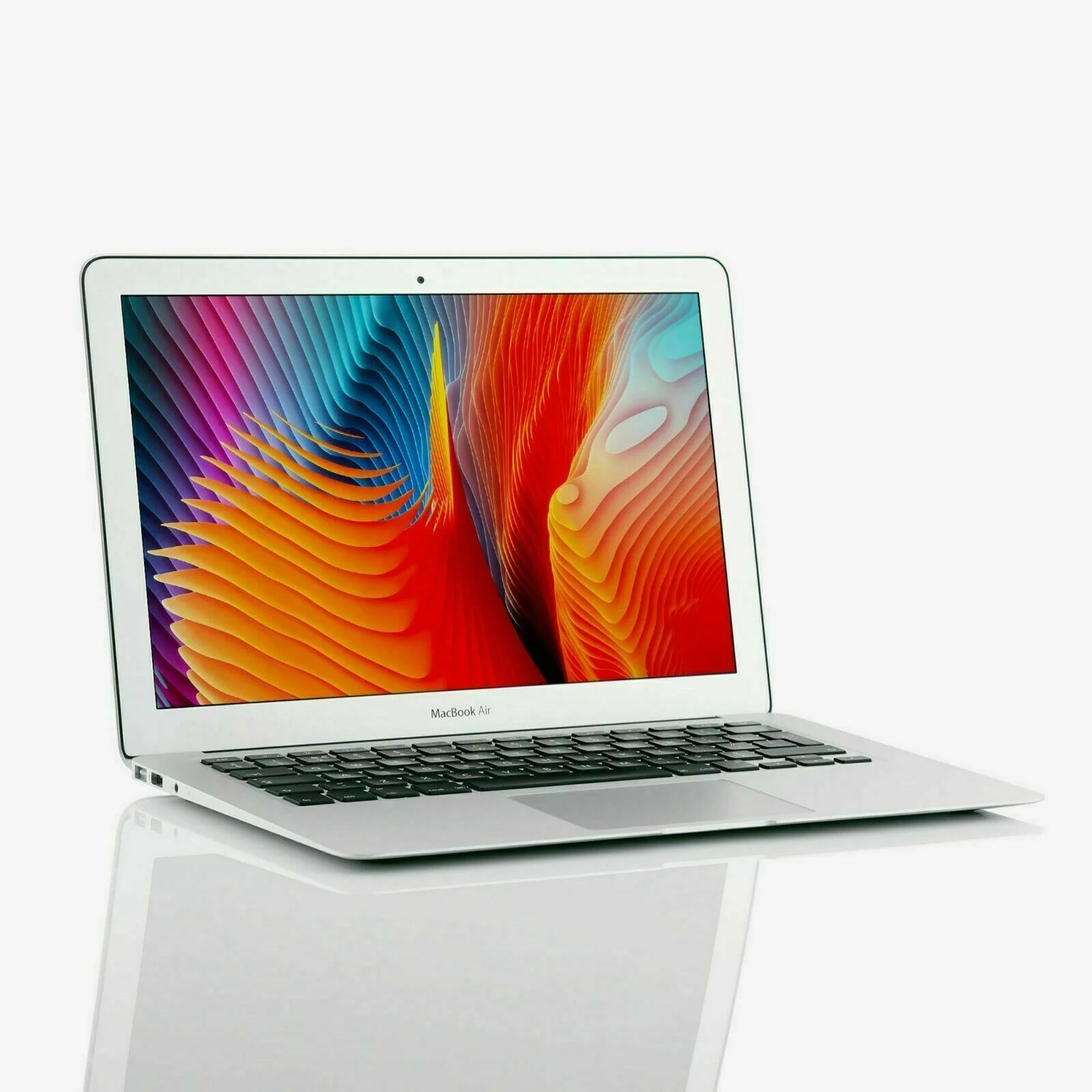 Apple MacBook Air 13.1" i5 2013 4GB RAM 128GB SSD – Good Condition