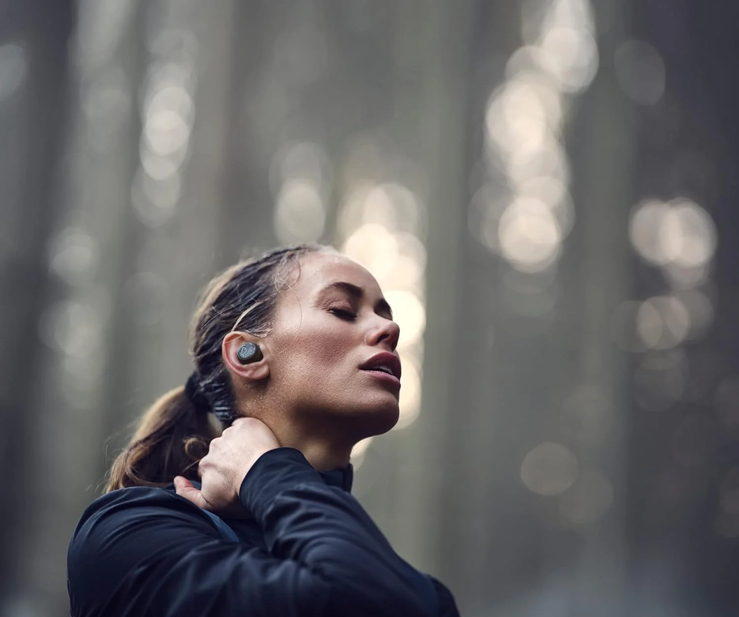 Bang & Olufsen Beoplay E8 Sport - True Wireless Sports Earphones, Black - Acceptable - Image 14