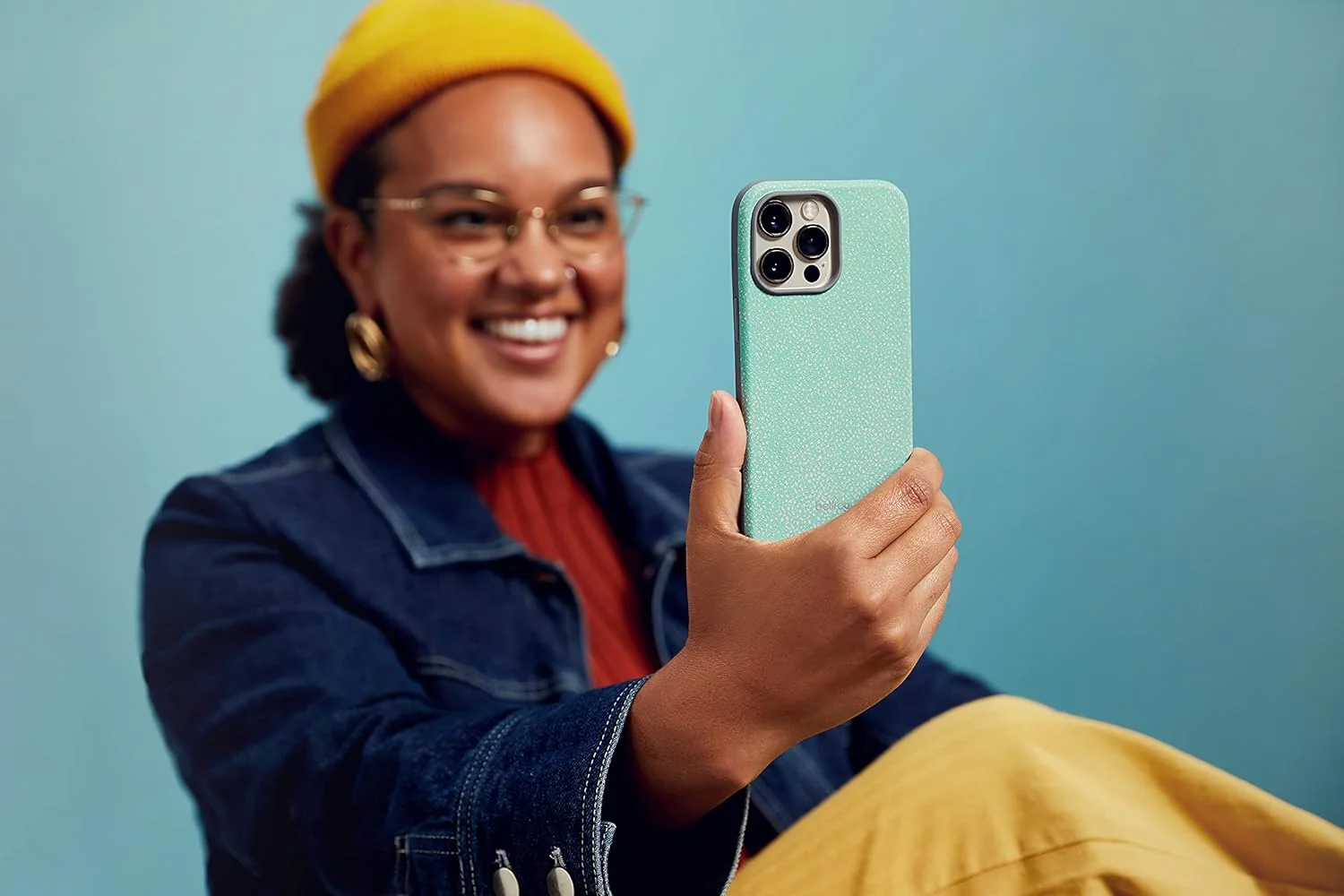 Bellroy Phone Case for iPhone 13 Pro Max (Leather iPhone Cover, Soft Microfiber Lining) - Citrus - Image 6