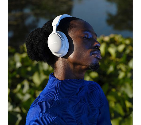 BOSE QuietComfort Ultra Wireless Bluetooth Noise-Cancelling Headphones - White - Very Good - Image 10